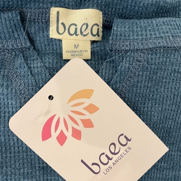 BAEA Flare Sleeve Thermal V-Neck Women's T-shirt In Denim Blue - Picture 5 of 7